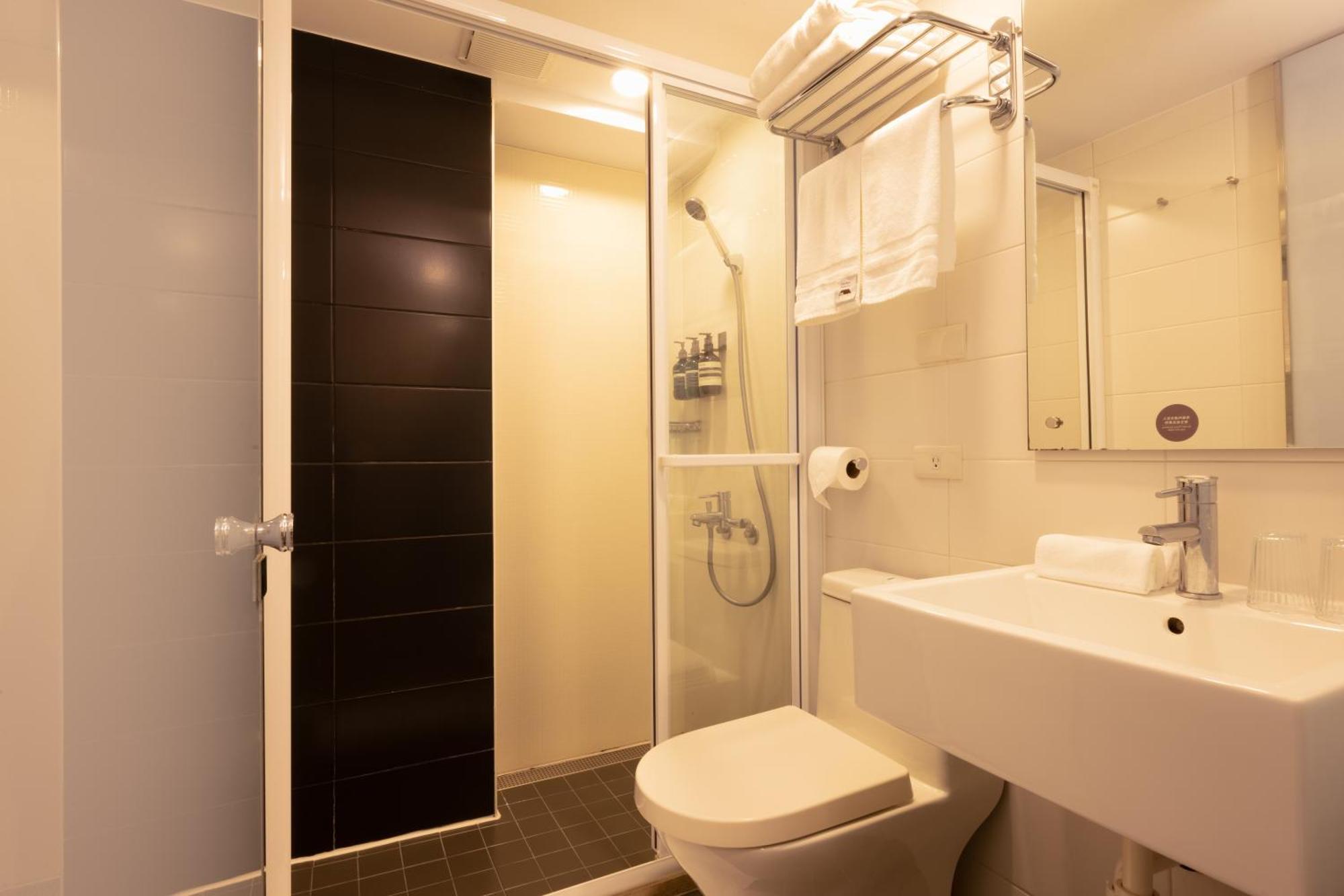 Cat Tail Pocket Inn Taipei Exterior foto